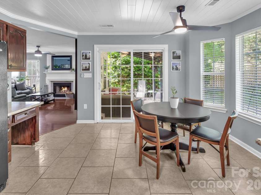 10311 Suffield Court, Charlotte, NC 28269.  MLS# CAR4375671, YatesRealty ID 17757. 
