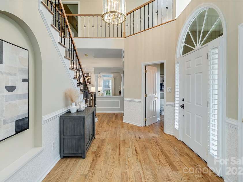 10927 Thornhill Club Drive, Charlotte, NC 28277.  MLS# CAR4266610, YatesRealty ID 17758. 