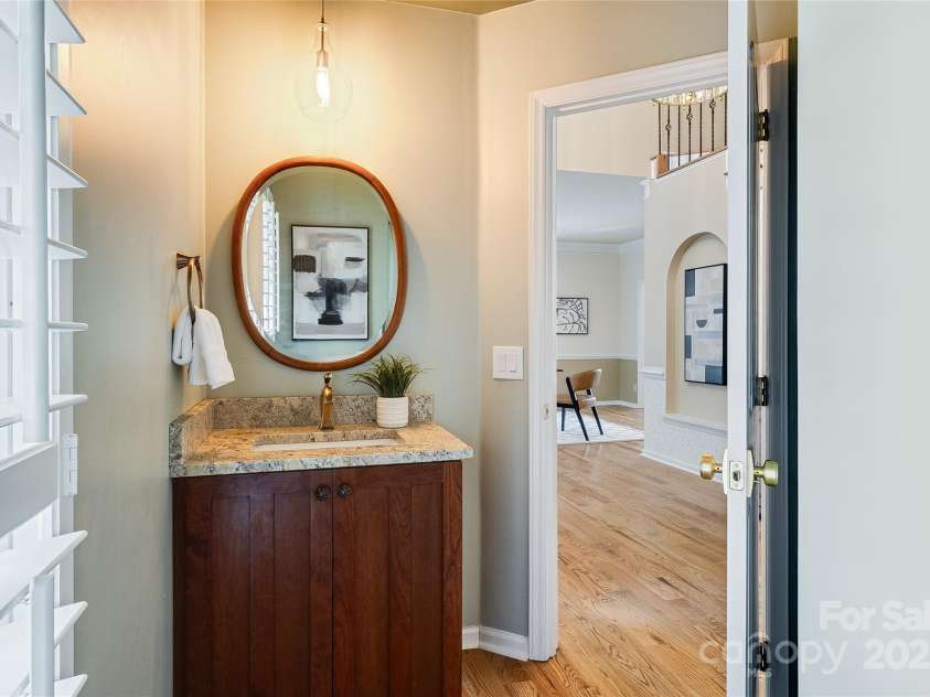 10927 Thornhill Club Drive, Charlotte, NC 28277.  MLS# CAR4266610, YatesRealty ID 17758. 