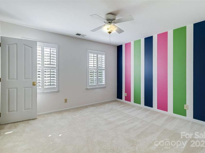 10927 Thornhill Club Drive, Charlotte, NC 28277.  MLS# CAR4266610, YatesRealty ID 17758. 