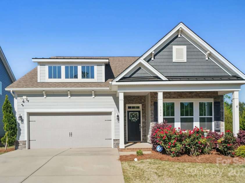 5004 Oakmere Road, Waxhaw, NC 28173.  MLS# CAR4230495, YatesRealty ID 17759. 