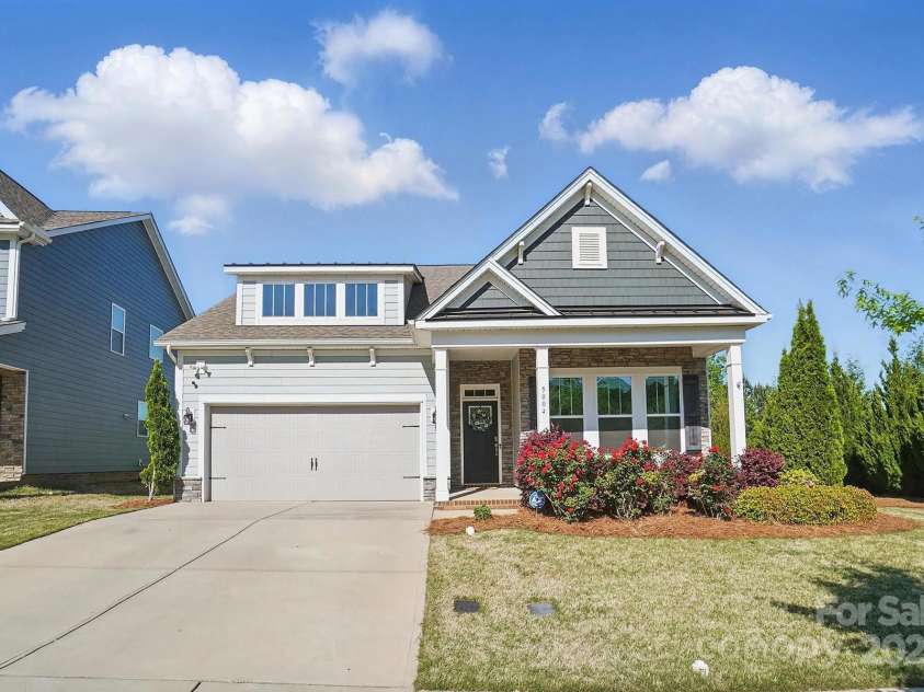 5004 Oakmere Road, Waxhaw, NC 28173.  MLS# CAR4230495, YatesRealty ID 17759. 
