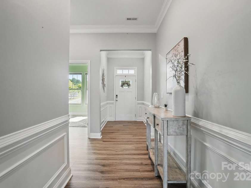 5004 Oakmere Road, Waxhaw, NC 28173.  MLS# CAR4230495, YatesRealty ID 17759. 