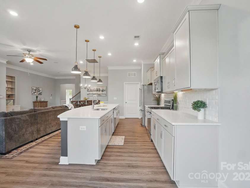 5004 Oakmere Road, Waxhaw, NC 28173.  MLS# CAR4230495, YatesRealty ID 17759. 