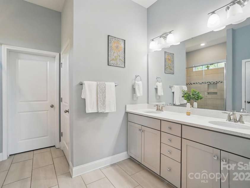 5004 Oakmere Road, Waxhaw, NC 28173.  MLS# CAR4230495, YatesRealty ID 17759. 