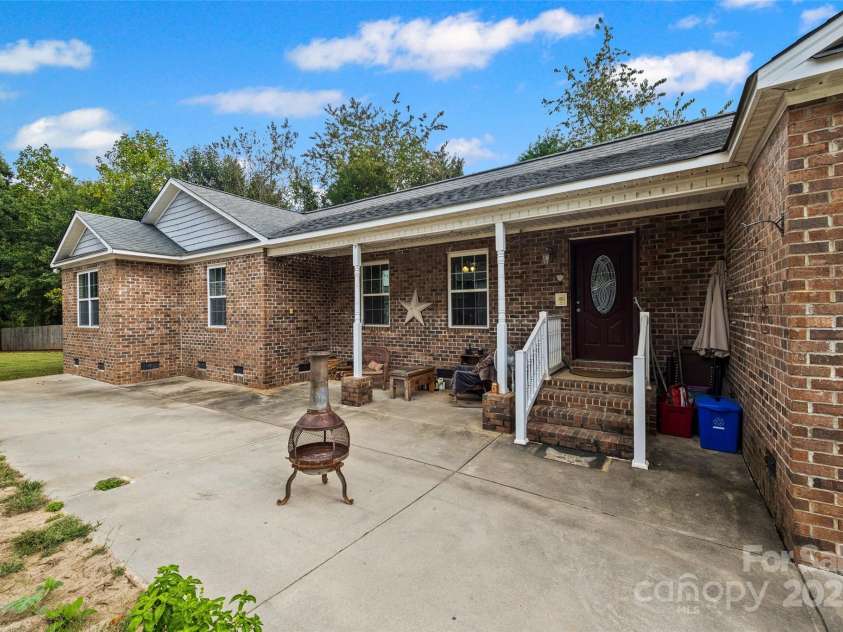 1845 Templeton Road, Clover, SC 29710.  MLS# CAR4308606, YatesRealty ID 1776. 