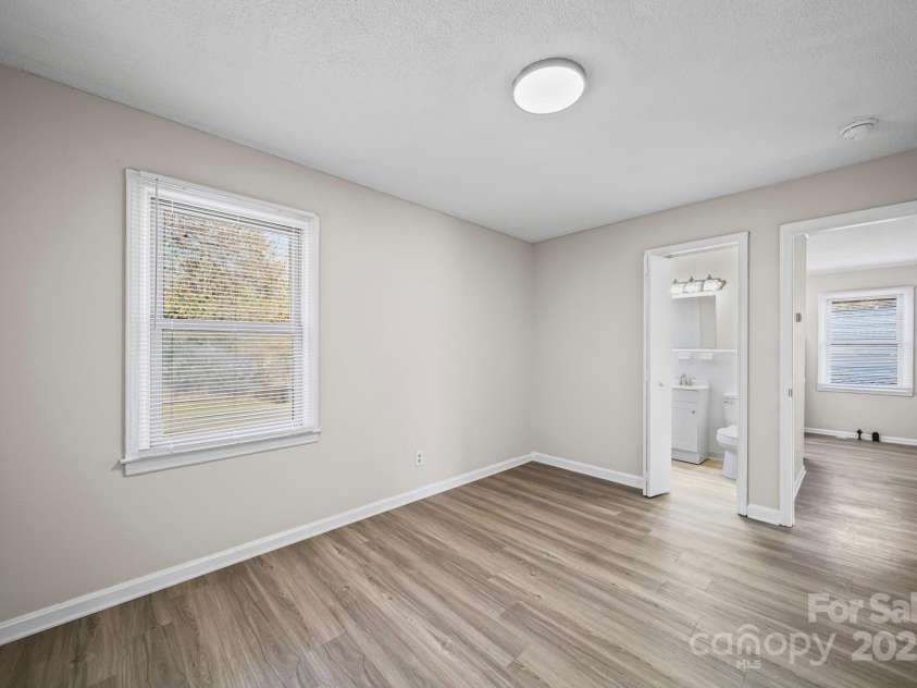 1106 Summer Drive, Gastonia, NC 28052.  MLS# CAR4324502, YatesRealty ID 17760. Bedroom 