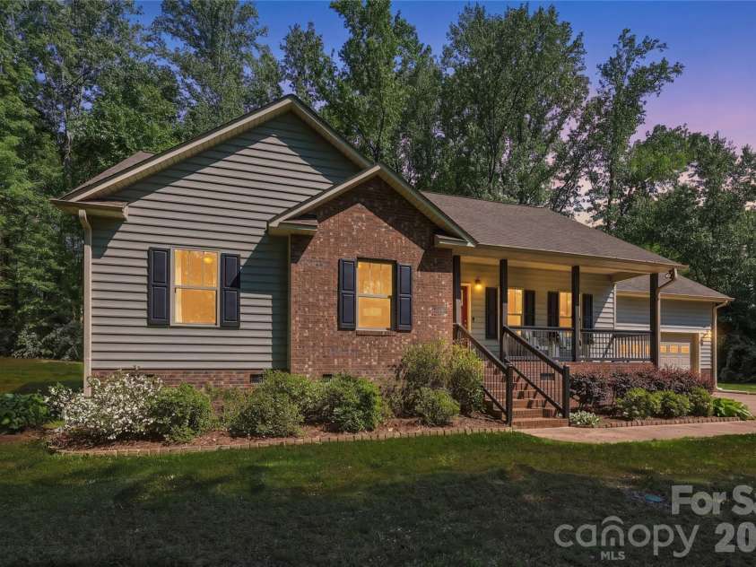 1564 Old Nation Road, Fort Mill, SC 29715.  MLS# CAR4372882, YatesRealty ID 17761. 