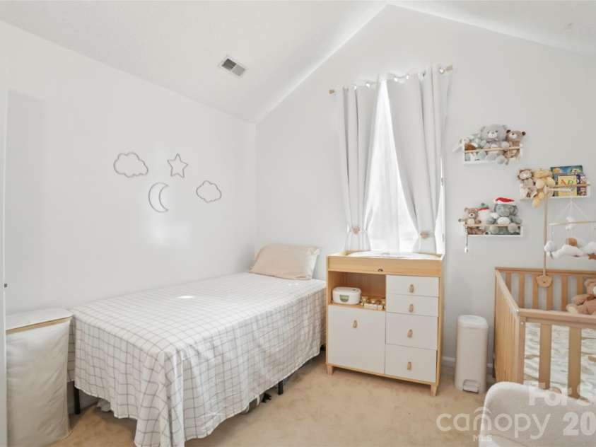 6406 Currywood Place, Charlotte, NC 28227.  MLS# CAR4364218, YatesRealty ID 17762. 