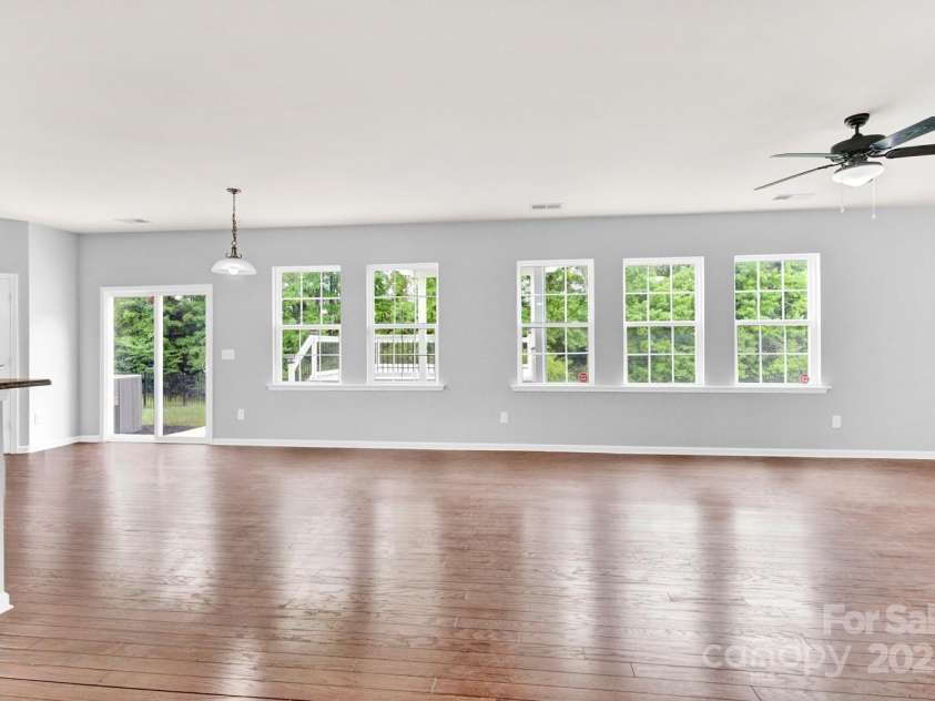 7101 Agnew Drive, Charlotte, NC 28273.  MLS# CAR4263996, YatesRealty ID 17763. 