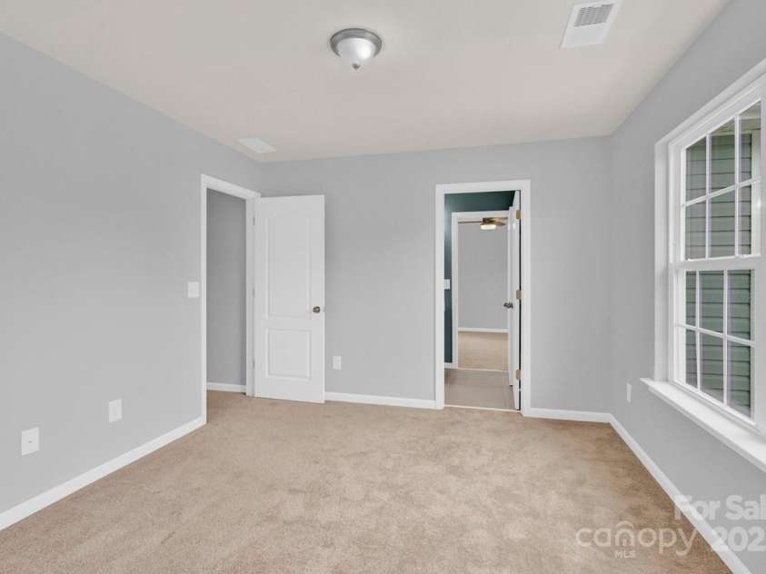 7101 Agnew Drive, Charlotte, NC 28273.  MLS# CAR4263996, YatesRealty ID 17763. 