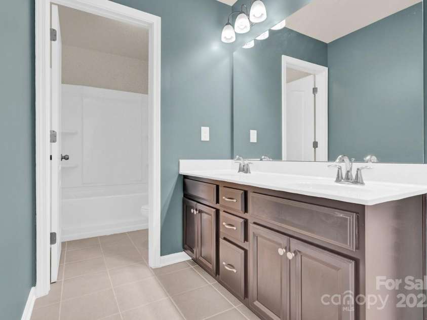 7101 Agnew Drive, Charlotte, NC 28273.  MLS# CAR4263996, YatesRealty ID 17763. 