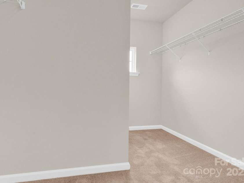 7101 Agnew Drive, Charlotte, NC 28273.  MLS# CAR4263996, YatesRealty ID 17763. 