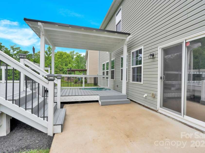 7101 Agnew Drive, Charlotte, NC 28273.  MLS# CAR4263996, YatesRealty ID 17763. 