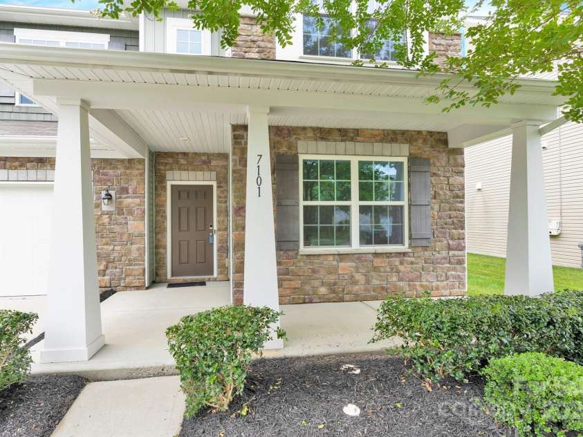 7101 Agnew Drive, Charlotte, NC 28273.  MLS# CAR4263996, YatesRealty ID 17763. 