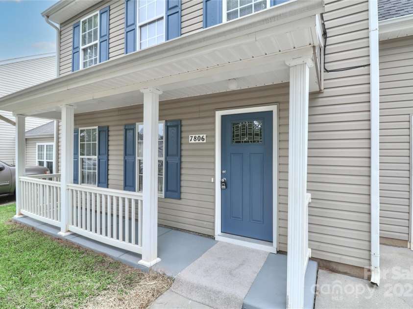 7806 McGarry Trail, Charlotte, NC 28214.  MLS# CAR4267312, YatesRealty ID 17764. 