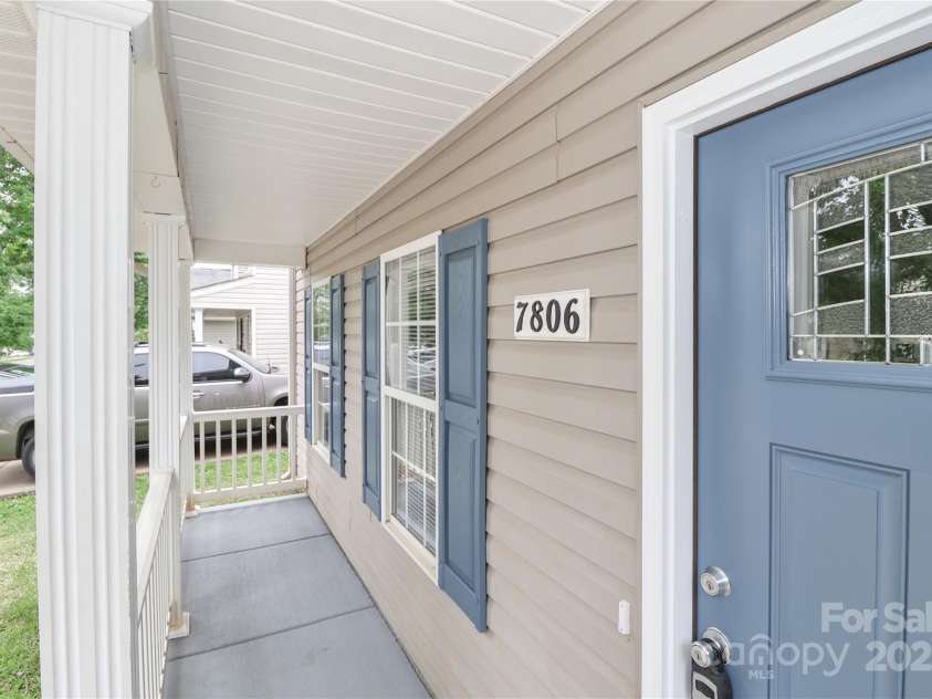 7806 McGarry Trail, Charlotte, NC 28214.  MLS# CAR4267312, YatesRealty ID 17764. 