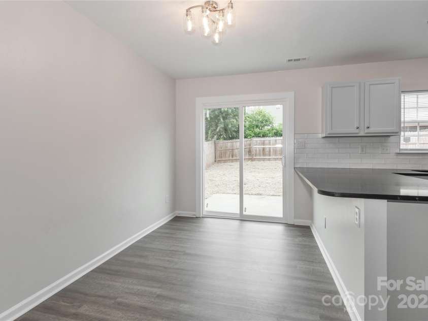 7806 McGarry Trail, Charlotte, NC 28214.  MLS# CAR4267312, YatesRealty ID 17764. 