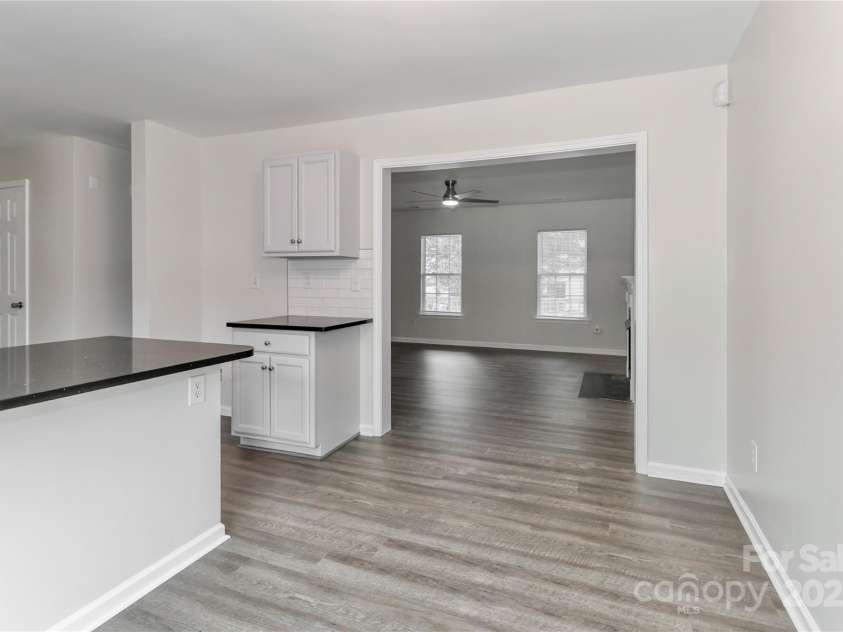 7806 McGarry Trail, Charlotte, NC 28214.  MLS# CAR4267312, YatesRealty ID 17764. 