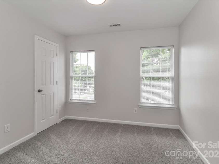 7806 McGarry Trail, Charlotte, NC 28214.  MLS# CAR4267312, YatesRealty ID 17764. 