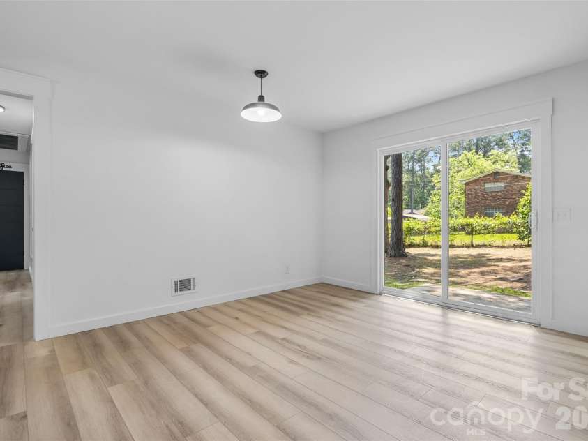 4605 Woodsong Lane, Columbia, SC 29210.  MLS# CAR4344768, YatesRealty ID 17765. 