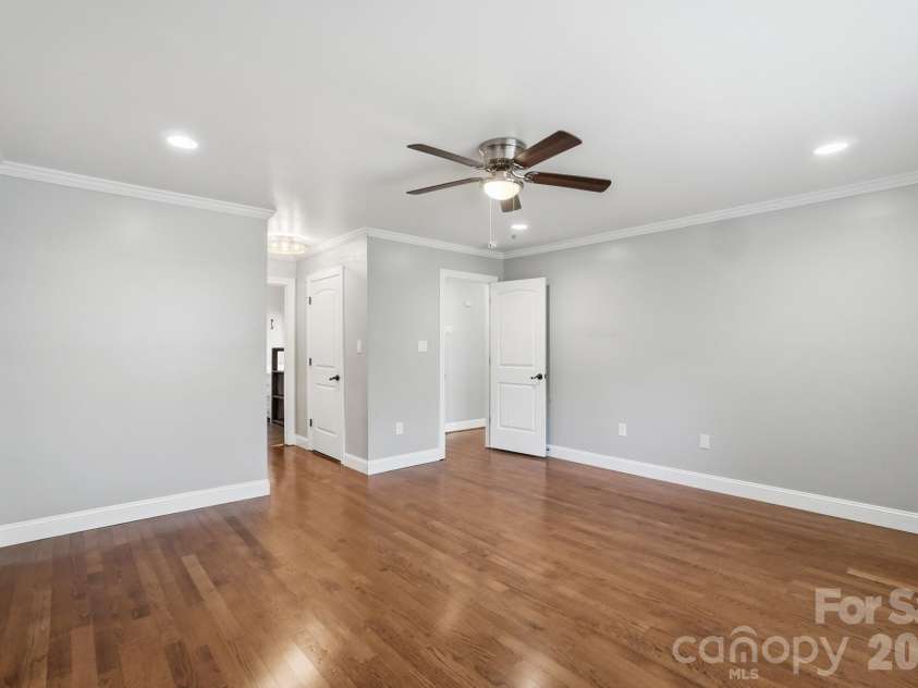 2036 Hickory Hills Drive, Denver, NC 28037.  MLS# CAR4367061, YatesRealty ID 17766. 