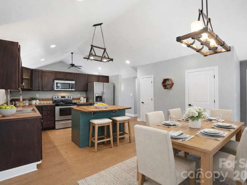 2036 Hickory Hills Drive, Denver, NC 28037.  MLS# CAR4367061, YatesRealty ID 17766. Virtually Staged