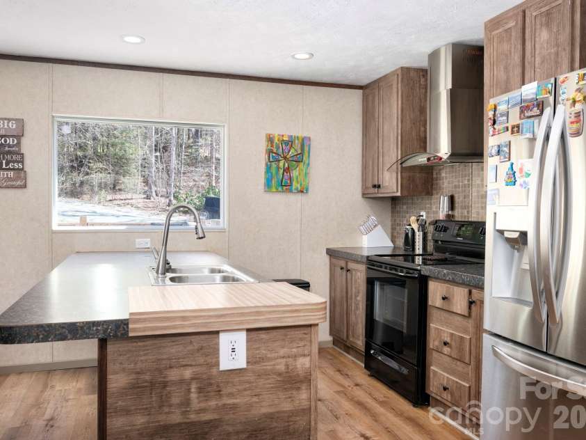1064 Deer Chase Circle, Cedar Mountain, NC 28718.  MLS# CAR4360517, YatesRealty ID 17767. 