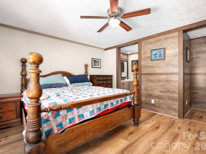 1064 Deer Chase Circle, Cedar Mountain, NC 28718.  MLS# CAR4360517, YatesRealty ID 17767. 