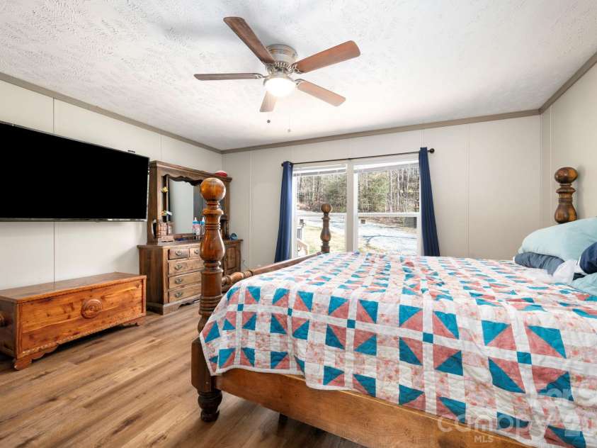 1064 Deer Chase Circle, Cedar Mountain, NC 28718.  MLS# CAR4360517, YatesRealty ID 17767. 