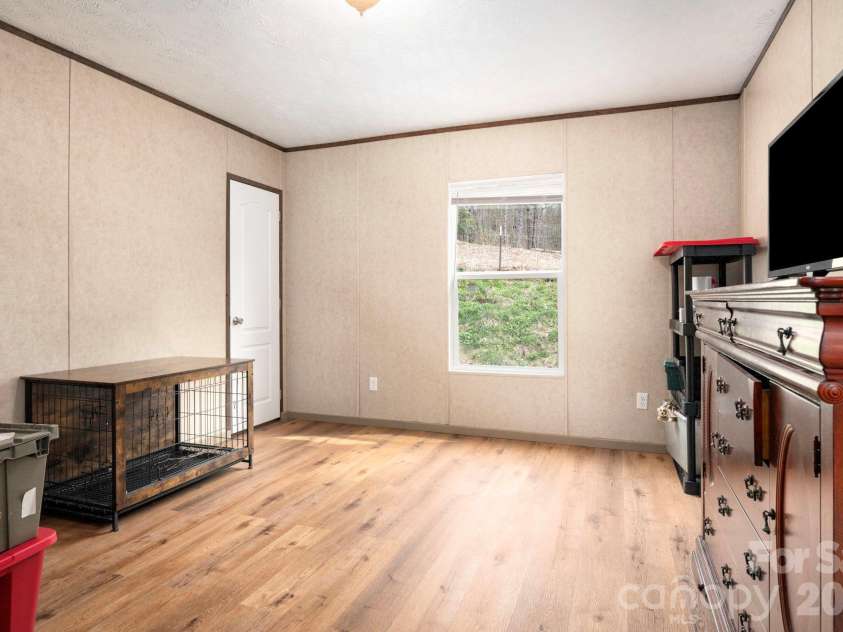1064 Deer Chase Circle, Cedar Mountain, NC 28718.  MLS# CAR4360517, YatesRealty ID 17767. 