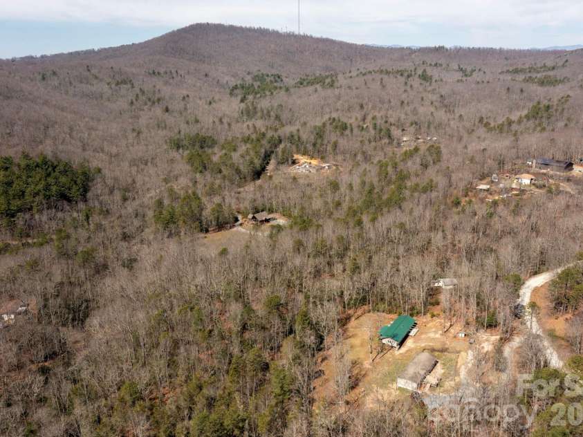 1064 Deer Chase Circle, Cedar Mountain, NC 28718.  MLS# CAR4360517, YatesRealty ID 17767. 
