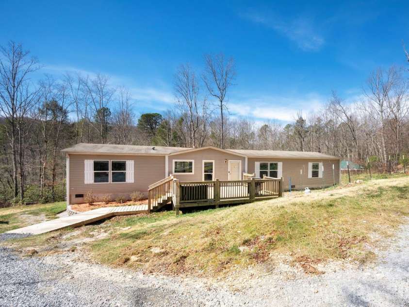 1064 Deer Chase Circle, Cedar Mountain, NC 28718.  MLS# CAR4360517, YatesRealty ID 17767. 