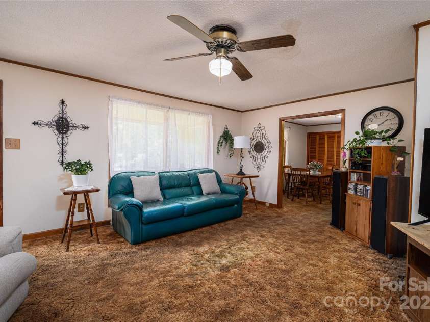 5958 Hoover Elmore Road, Lincolnton, NC 28092.  MLS# CAR4267809, YatesRealty ID 17767. 