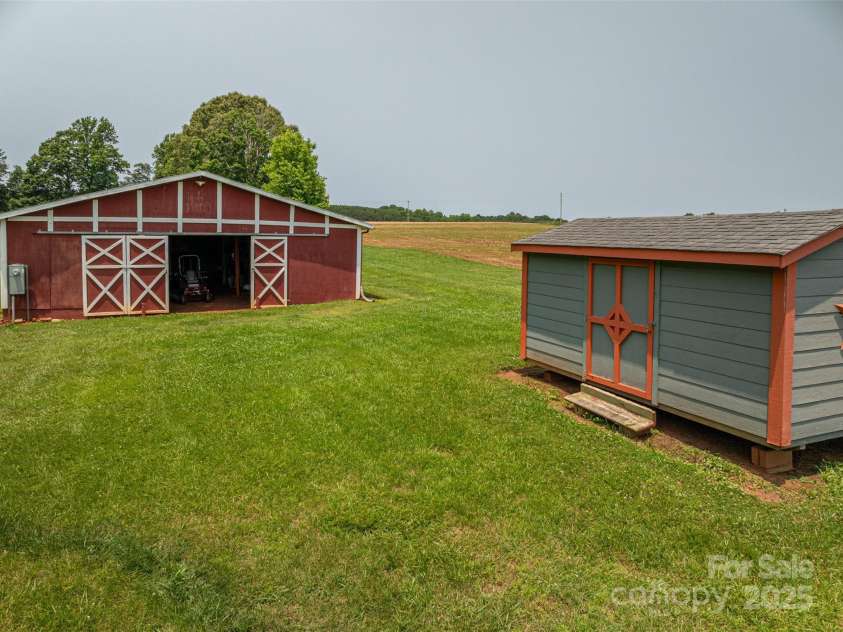 5958 Hoover Elmore Road, Lincolnton, NC 28092.  MLS# CAR4267809, YatesRealty ID 17767. 