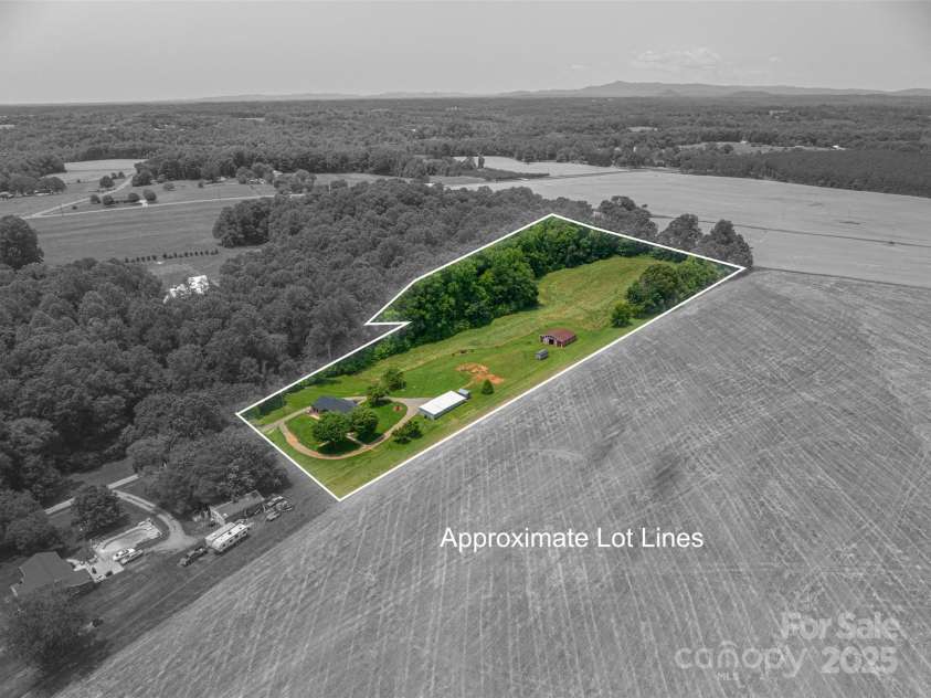 5958 Hoover Elmore Road, Lincolnton, NC 28092.  MLS# CAR4267809, YatesRealty ID 17767. 