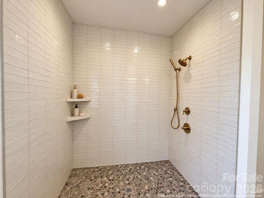 108 Gregg Street, Charlotte, NC 28208.  MLS# CAR4361455, YatesRealty ID 17768. 
