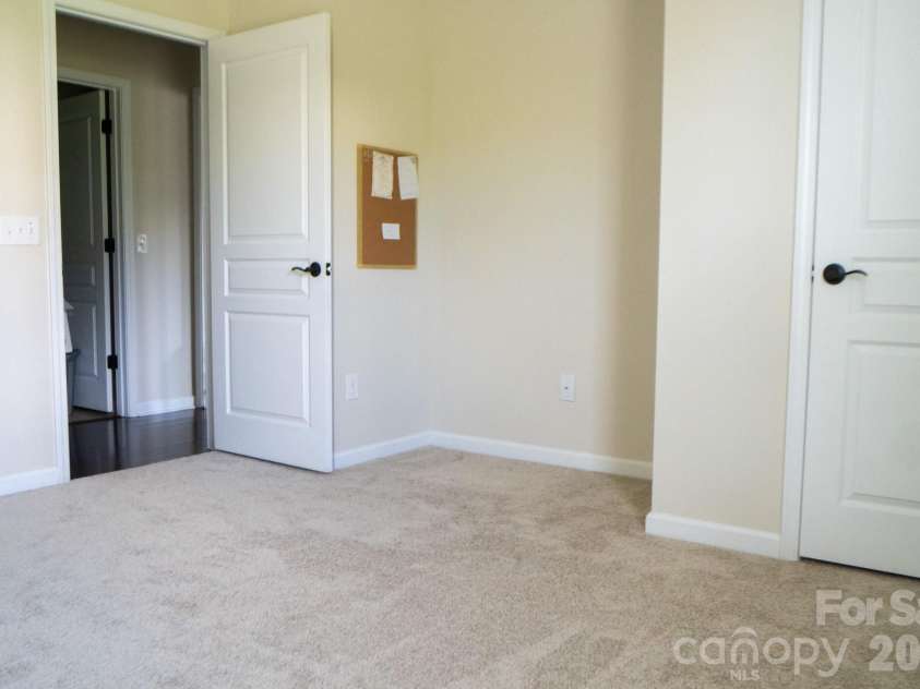 3942 Kestrel Lane, Fort Mill, SC 29707.  MLS# CAR4376649, YatesRealty ID 17769. 