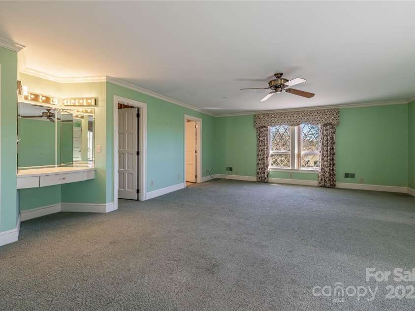 2505 Morganton Boulevard, Lenoir, NC 28645.  MLS# CAR4275893, YatesRealty ID 1777. 