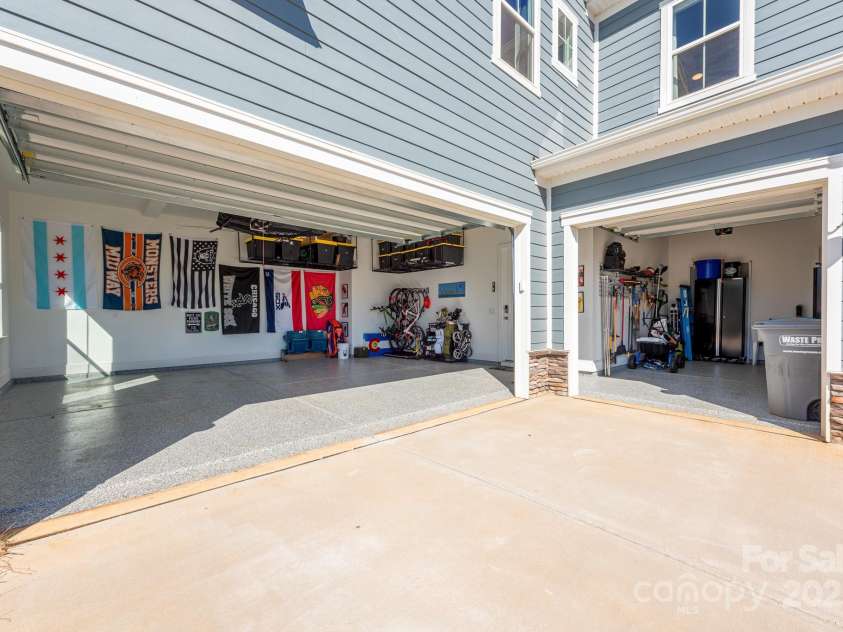 523 Meadow Ridge Drive, Belmont, NC 28012.  MLS# CAR4224710, YatesRealty ID 1777. 