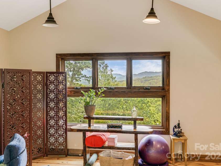 43 Dillingham Estates Trail, Swannanoa, NC 28778.  MLS# CAR4268035, YatesRealty ID 17770. 