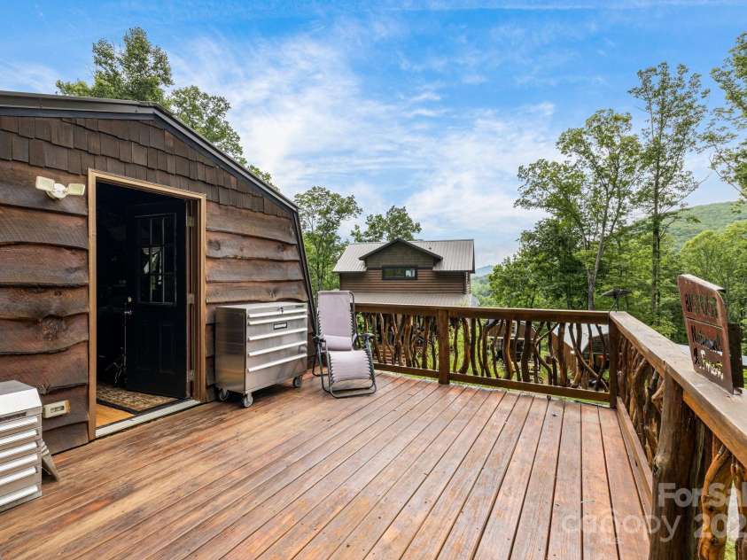 43 Dillingham Estates Trail, Swannanoa, NC 28778.  MLS# CAR4268035, YatesRealty ID 17770. 