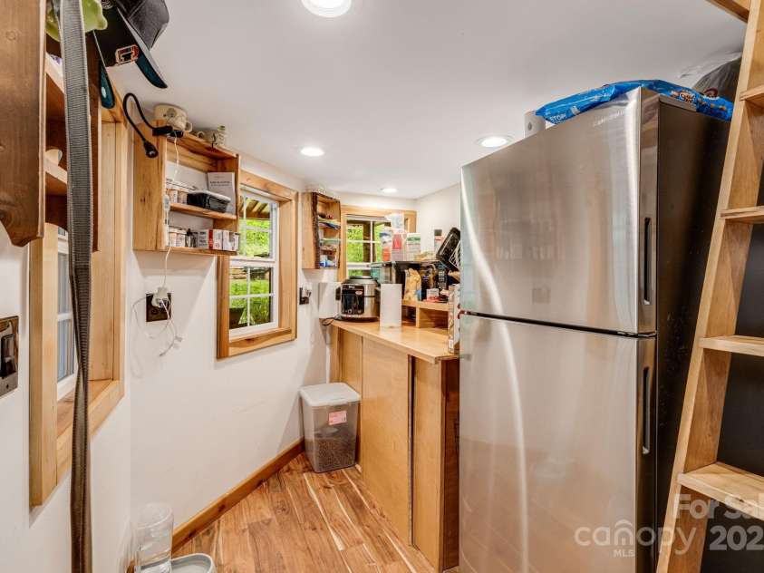 43 Dillingham Estates Trail, Swannanoa, NC 28778.  MLS# CAR4268035, YatesRealty ID 17770. 