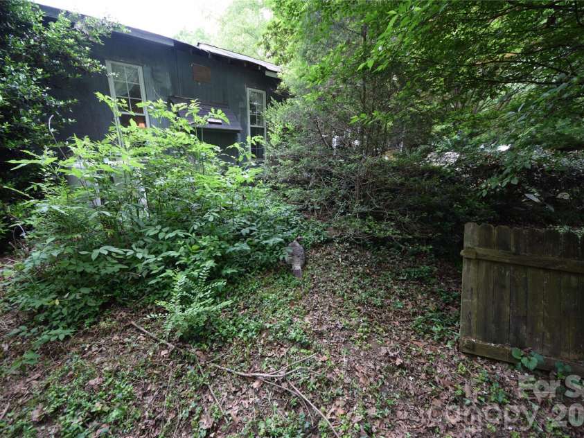 3007 Paraham Road, York, SC 29745.  MLS# CAR4377257, YatesRealty ID 17772. 