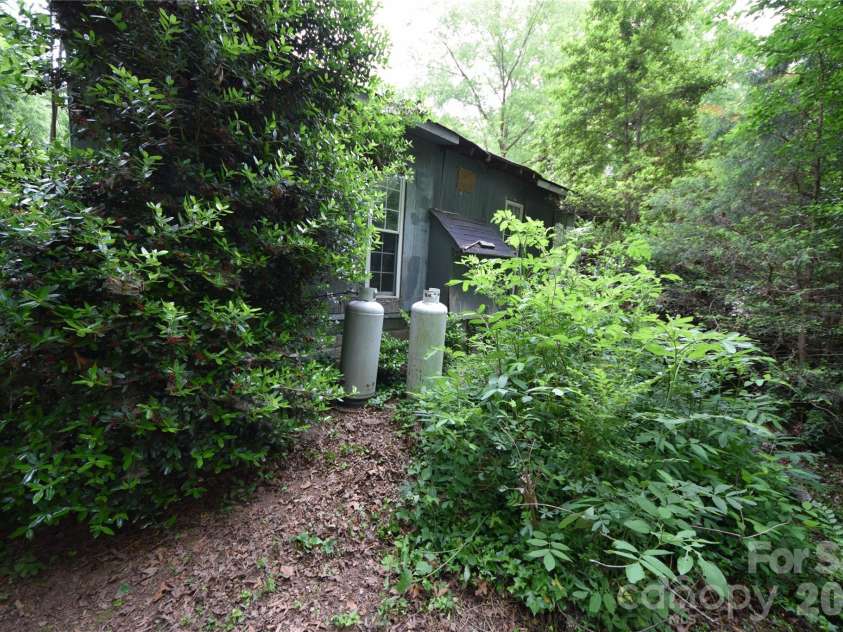 3007 Paraham Road, York, SC 29745.  MLS# CAR4377257, YatesRealty ID 17772. 