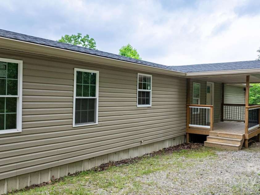 8692 Lambs Way, Connelly Springs, NC 28612.  MLS# CAR4267978, YatesRealty ID 17774. 
