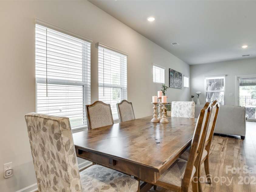 322 Olympia Way, York, SC 29745.  MLS# CAR4267750, YatesRealty ID 17776. 