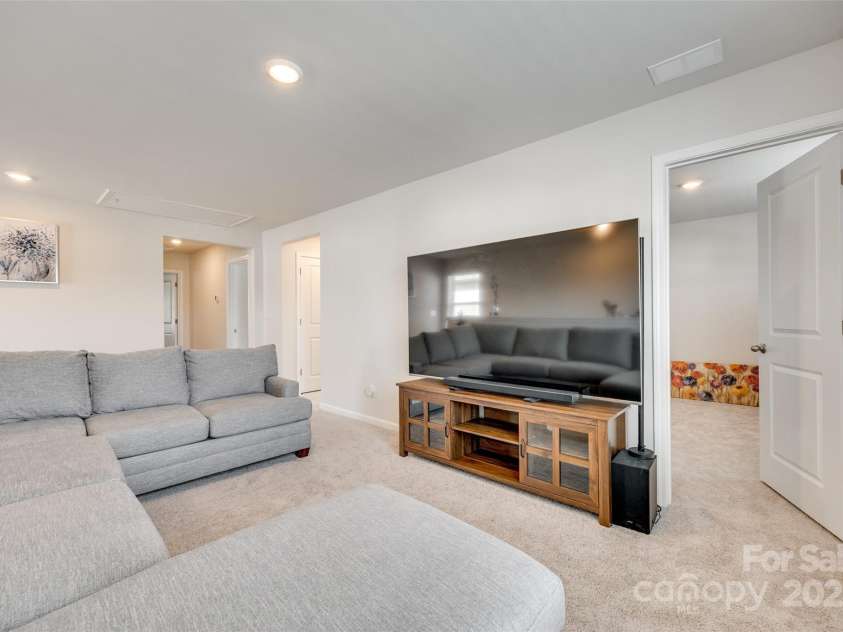 322 Olympia Way, York, SC 29745.  MLS# CAR4267750, YatesRealty ID 17776. 