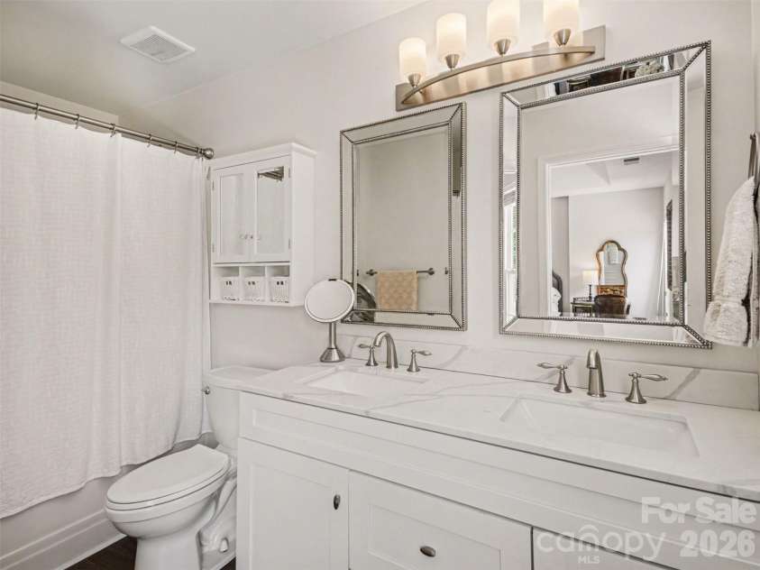 749 Atherton Way, Rock Hill, SC 29730.  MLS# CAR4373250, YatesRealty ID 17776. Primary bath
