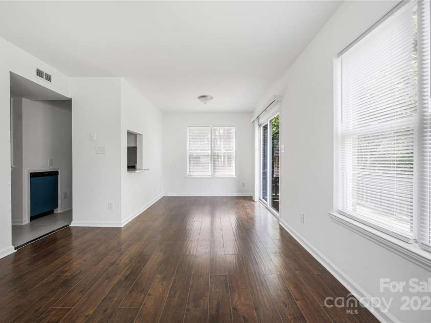 7903 Impala Lane, Charlotte, NC 28216.  MLS# CAR4268117, YatesRealty ID 17779. 